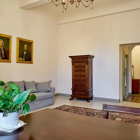 Apartment La Cattedrale Dalla Finestra Lucca