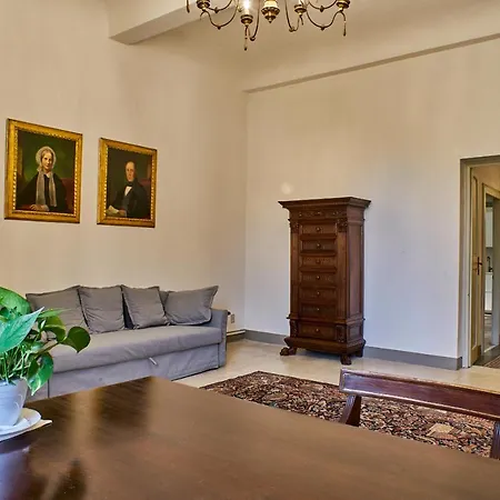 Apartman La Cattedrale Dalla Finestra